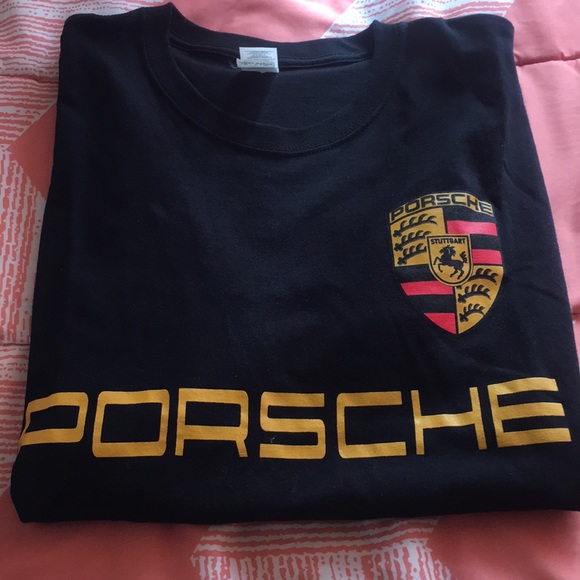 womens active tees